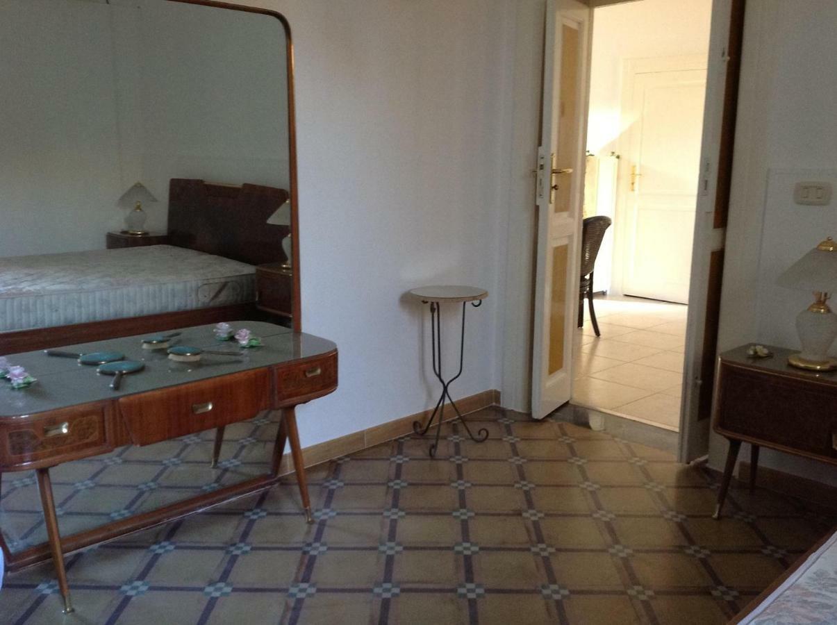 Dimora Benedetta 2 0 Villa Bari Exteriör bild